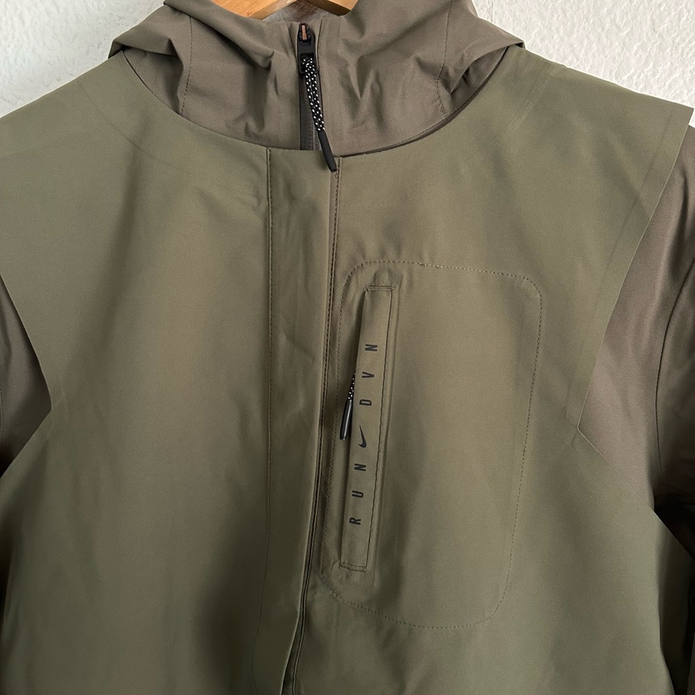Nike Run Division Storm-Fit Running Athletic Jacket DV1247 Women’s Size Medium - Picture 2 of 9